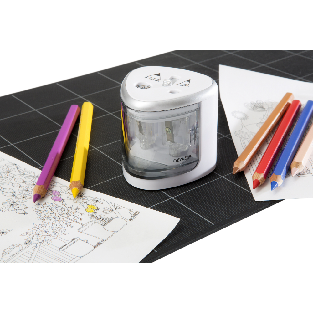 Electric pencil sharpener